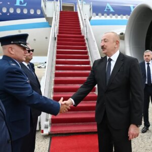 aliyev abdye resmi ziyarette bulundu a9Ze93vv