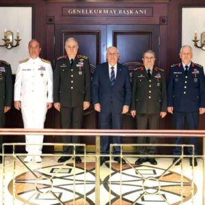 genelkurmay baskanliginda devir teslim toreni B4DwwUxQ