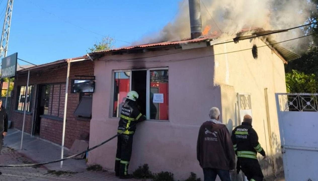 erzincanda is yerinde yangin ejCPWcRi