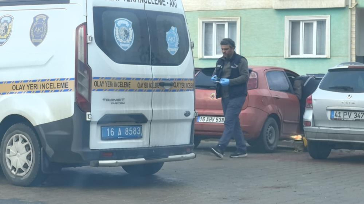 bursada kardesinin olumune neden olan surucuyu pompali tufekle yaralayan sahis kacti kMtPYtGe.jpg