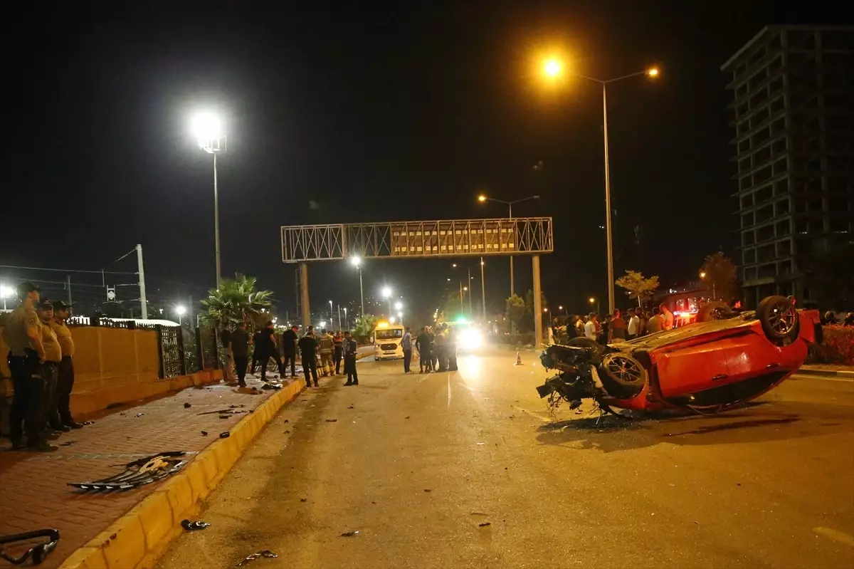 iskenderunda trafik kazasi 4 kayip wjMUp11f