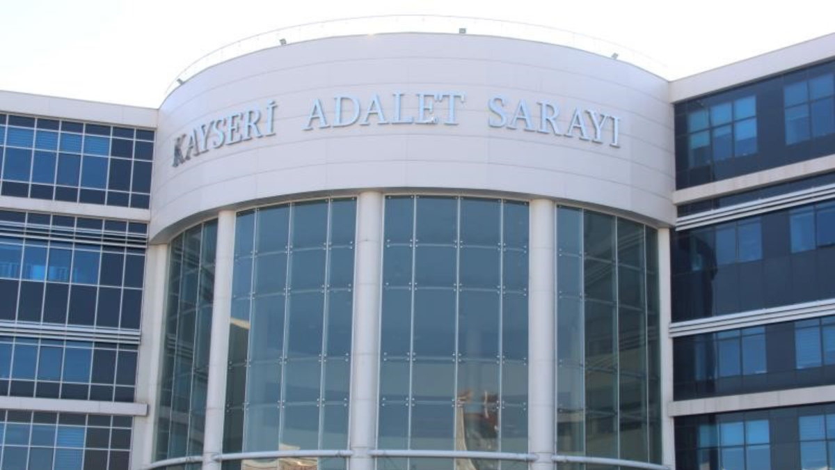 kayseride 14 yasindaki kiz cocugunu istismara 23 yil 9 ay hapis cezasi RpaDi1pQ.jpg
