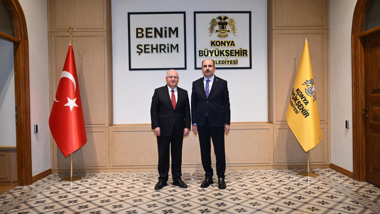 milli savunma bakani guler konya buyuksehir belediye baskani altayi ziyaret etti 98jrdWf4.jpg