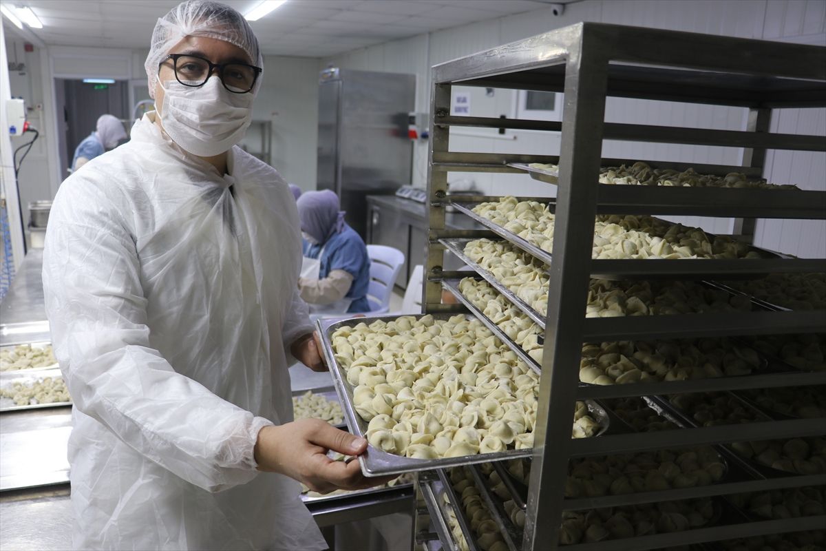 Eczacıdan 100 Kadına İstihdam