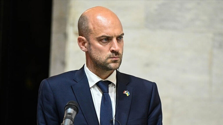 dogu-kuduste-rahibeye-saldiriya-fransadan-sert-tepki-ibretlik-ceza-verilmeli-rMEiqUEt
