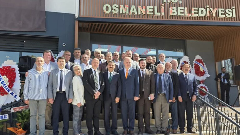 iyi-parti-il-baskani-kilincdan-osmaneli-belediye-baskani-torun-ve-ilce-teskilatina-tesekkur-BT5VUOHU