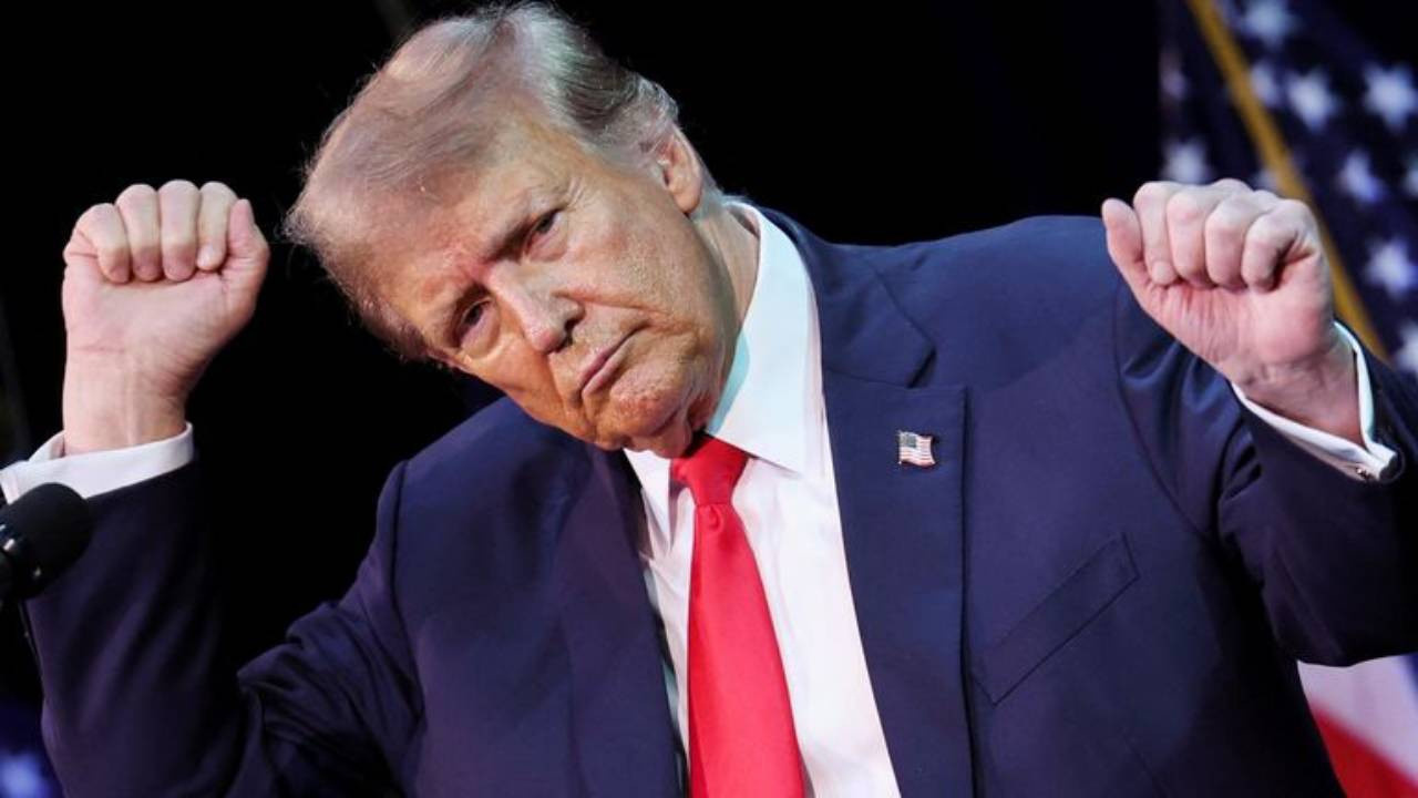 kalbi-14-yas-genc-denmisti-trump-kapsamli-saglik-kontrolunden-gececek-iJCB5DJX